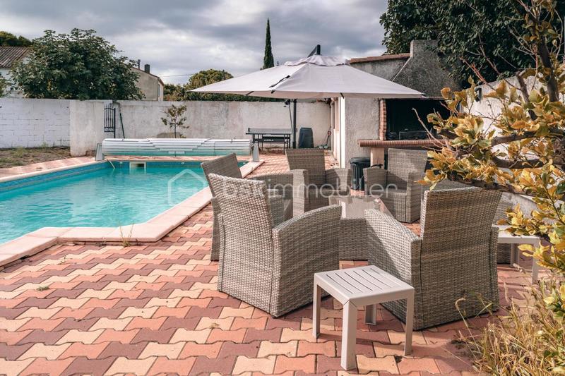 Maison traditionnelle - 176 m² - 7 pièces