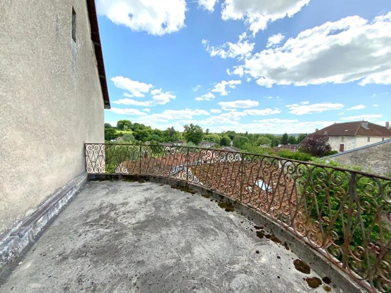 Propriété - 310 m² - 7 pièces