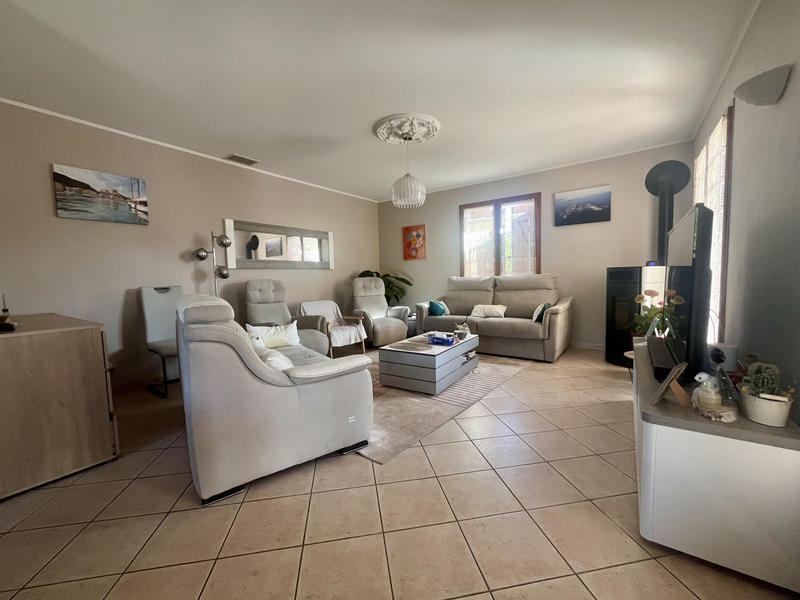 Villa - 164 m² - 5 pièces