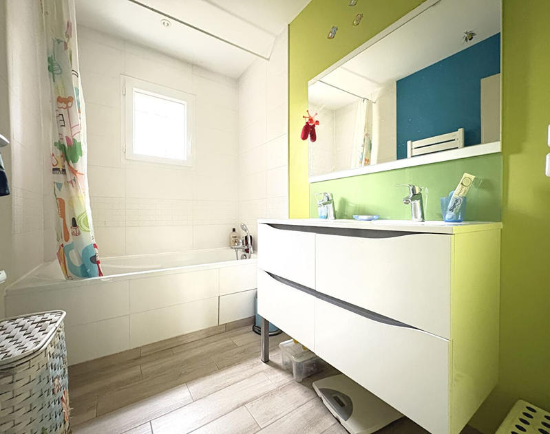 Maison - 134 m² - 6 pièces