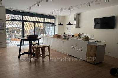 Local commercial - 150 m²