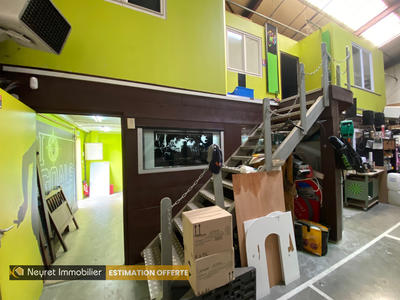 Local d'activités - 253 m²