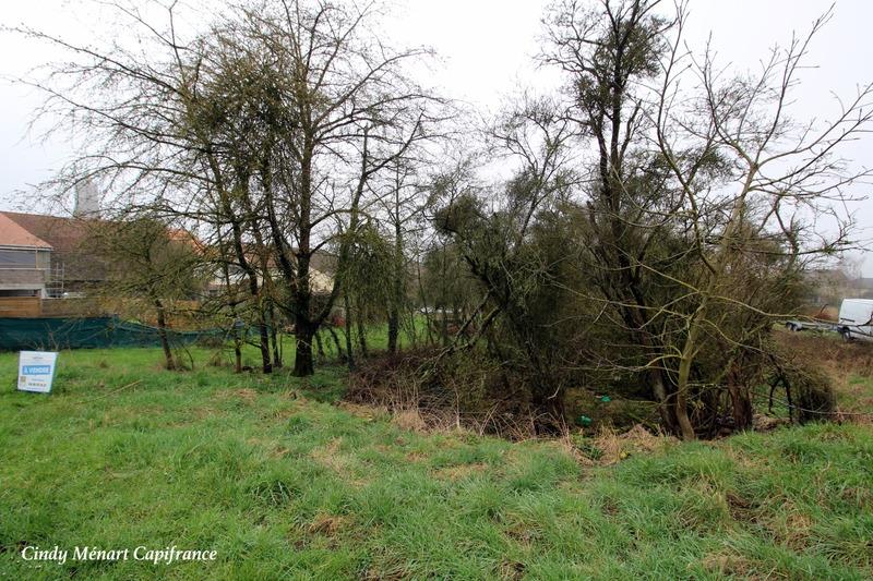 Terrain constructible - 867 m²