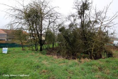 Terrain constructible - 867 m²