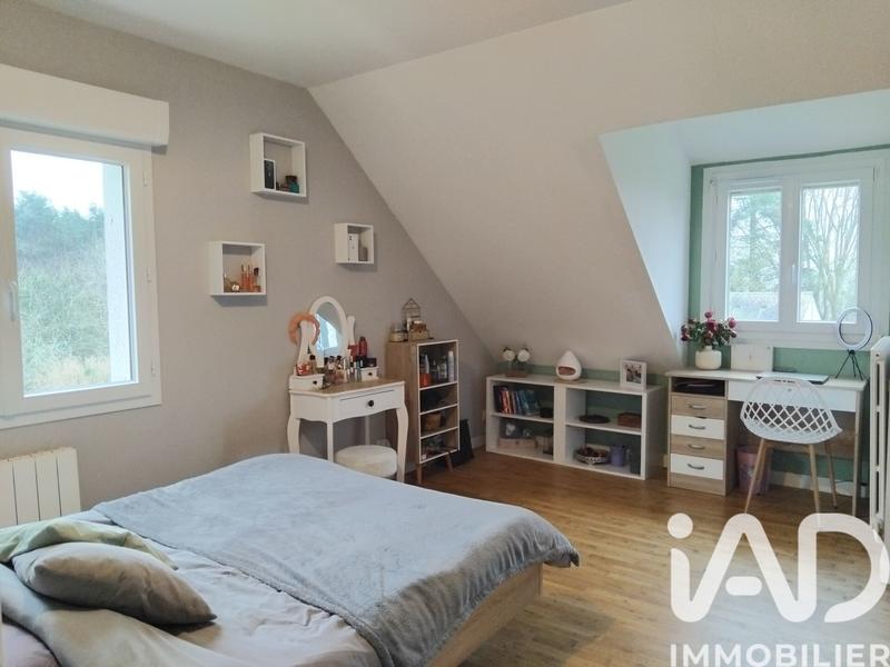 Maison - 192 m² - 11 pièces