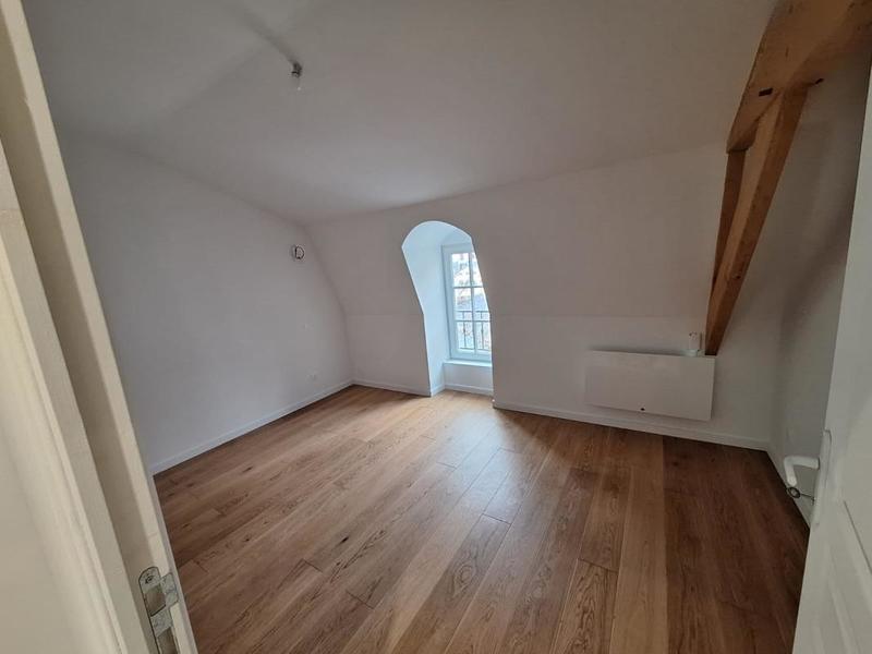 Appartement - 97 m² - 4 pièces