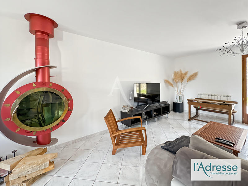 Maison - 140 m² - 7 pièces