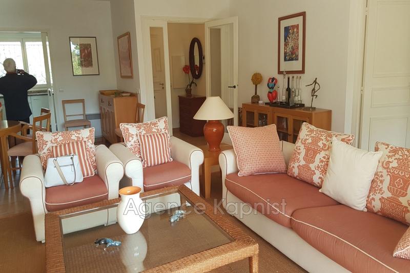 Appartement - 77 m² - 3 pièces