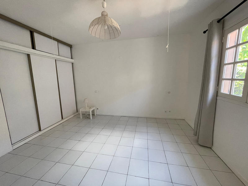 Appartement - 180 m² - 5 pièces