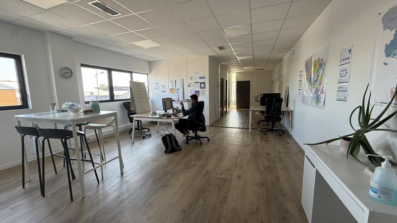 Bureau - 90 m²