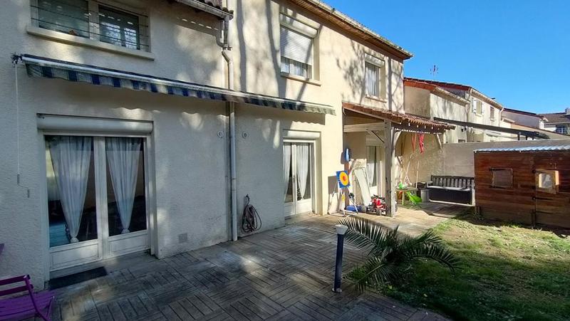 Maison - 137 m² - 6 pièces