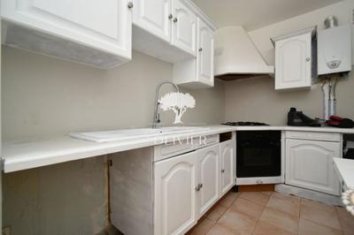 Appartement - 77 m² - 3 pièces