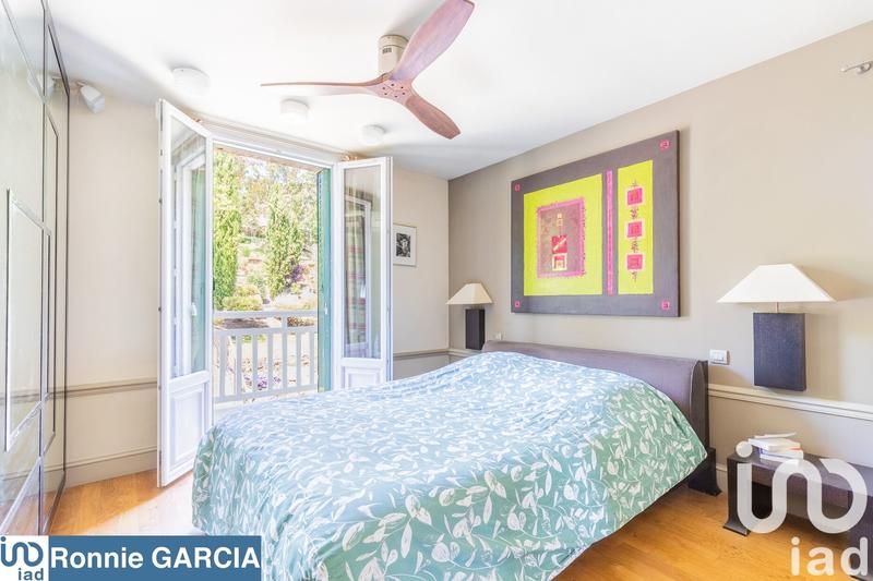 Maison - 167 m² - 7 pièces