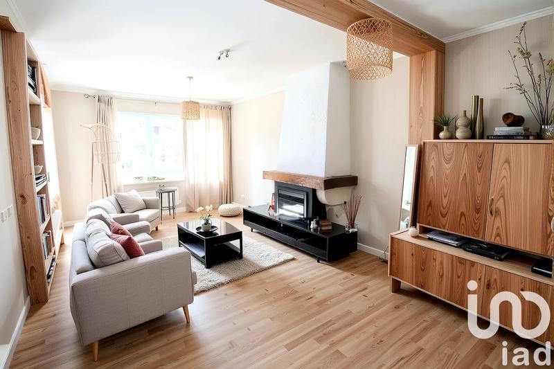 Maison - 102 m² - 5 pièces