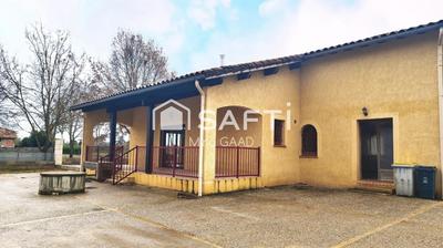 Maison - 192 m² - 5 pièces