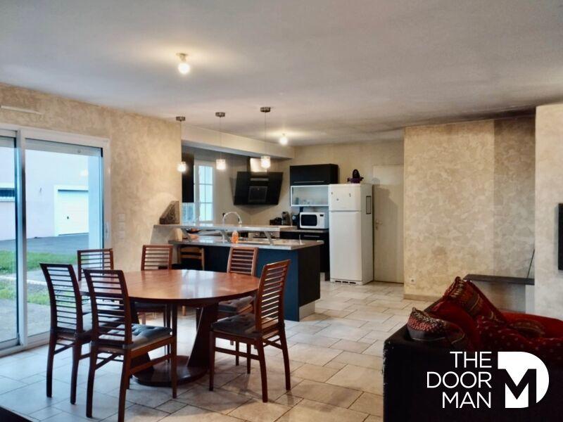 Pavillon - 150 m² - 5 pièces