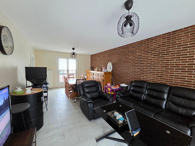 Maison - 84 m² - 4 pièces