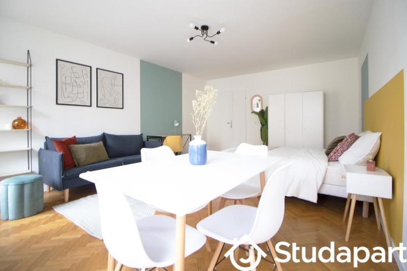 Chambre - 13 m² - 1 pièce