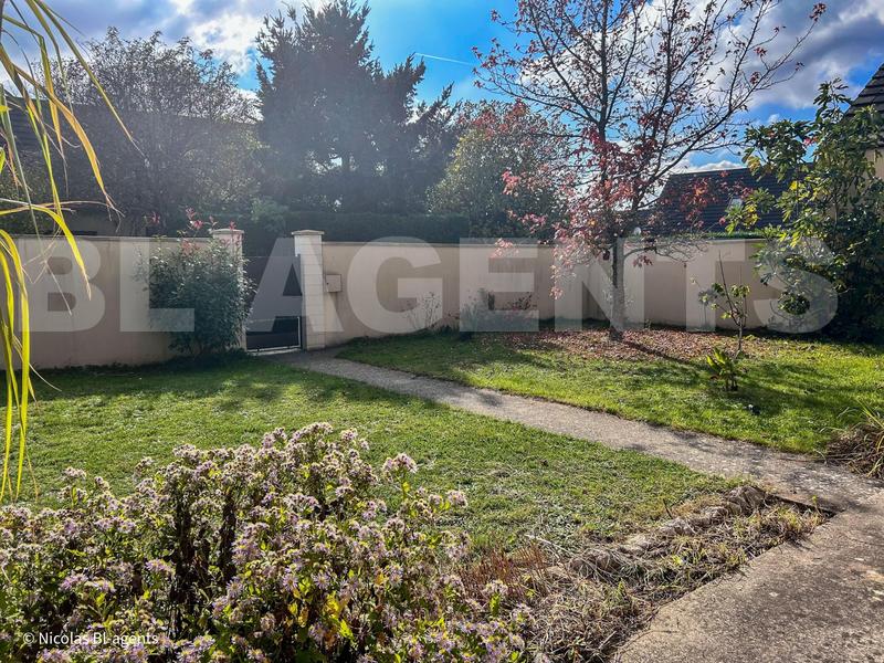 Pavillon - 110 m² - 6 pièces