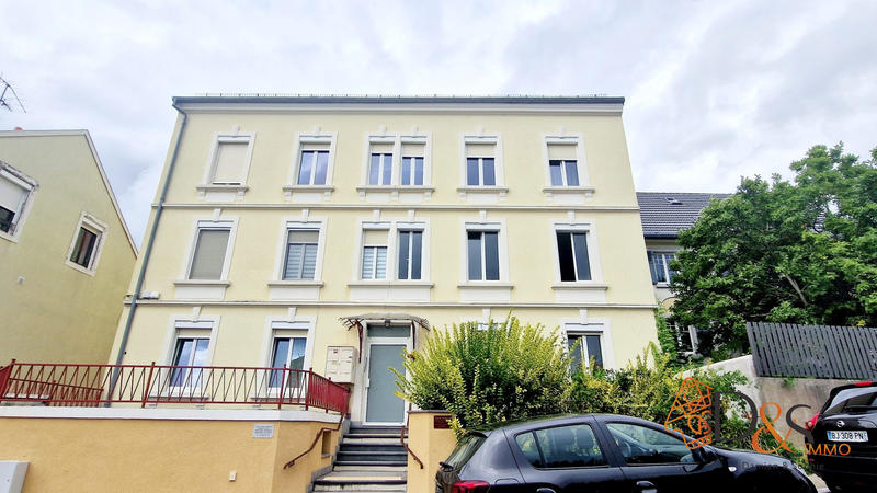 Duplex - 101 m² - 5 pièces