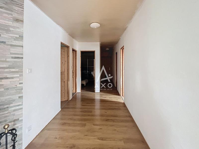 Maison - 122 m² - 5 pièces