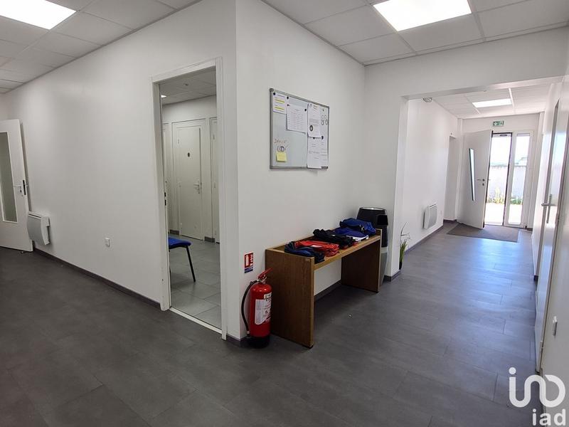 Local commercial - 835 m²