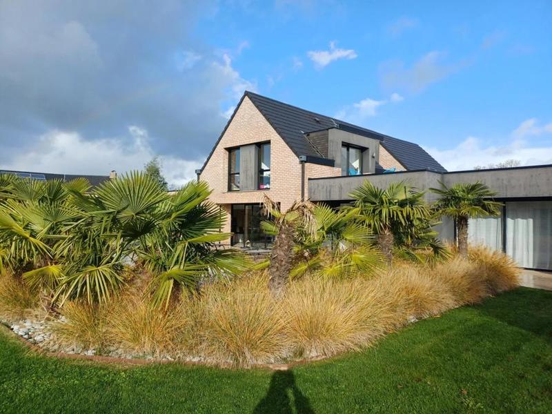 Maison d'architecte - 250 m² - 6 pièces