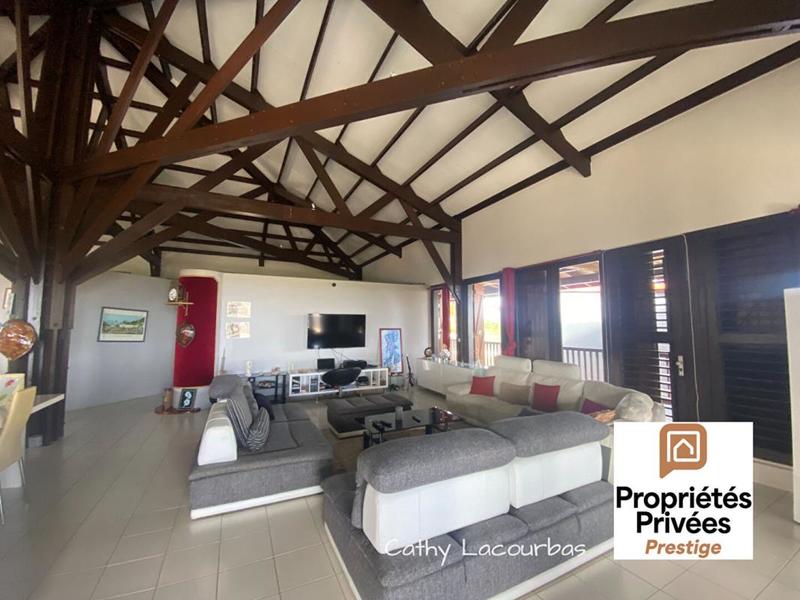Villa - 276 m² - 8 pièces