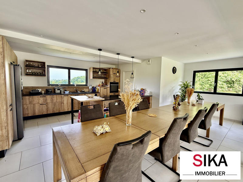 Maison contemporaine - 160 m² - 6 pièces