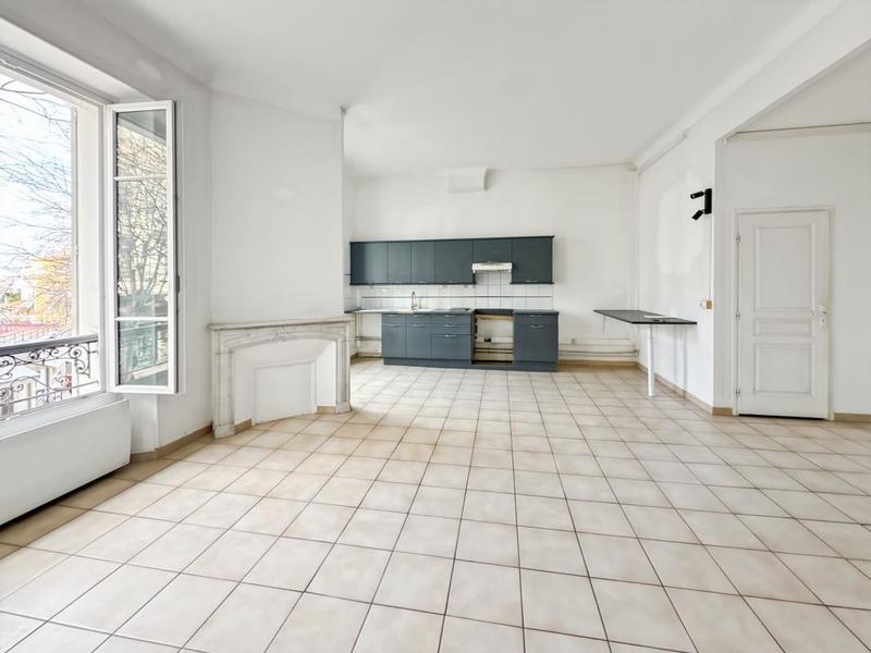 Appartement - 84 m² - 4 pièces