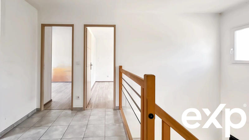 Maison - 122 m² - 6 pièces