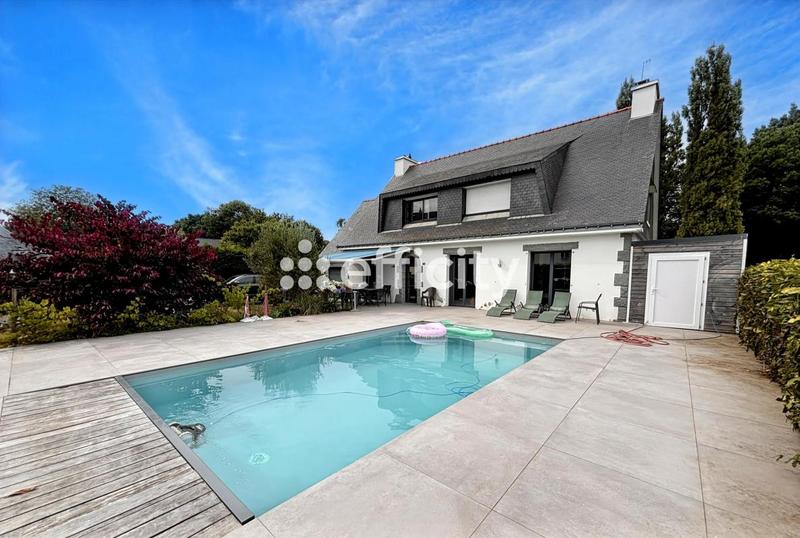 Maison - 170 m² - 7 pièces