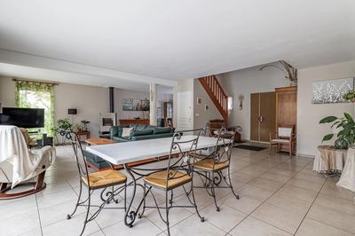Maison - 178 m² - 6 pièces
