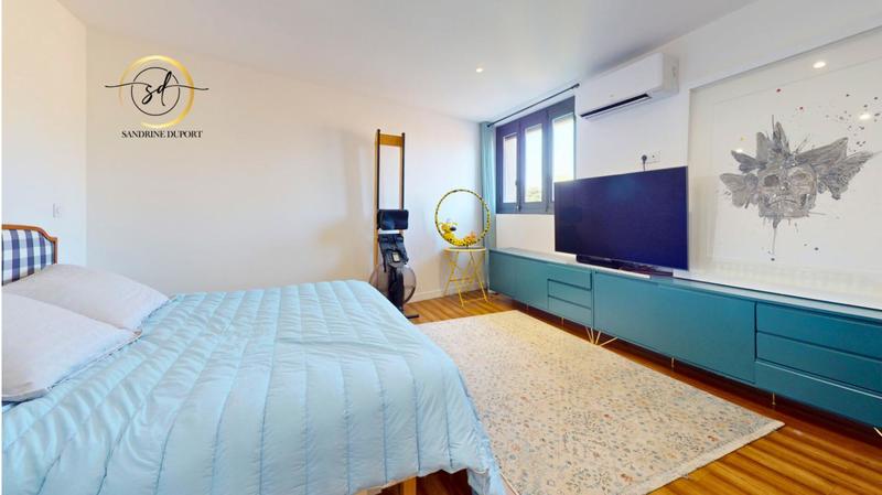 Maison - 118 m² - 5 pièces