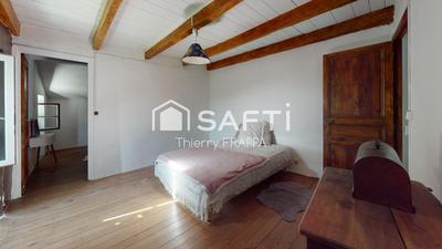 Maison - 85 m² - 6 pièces