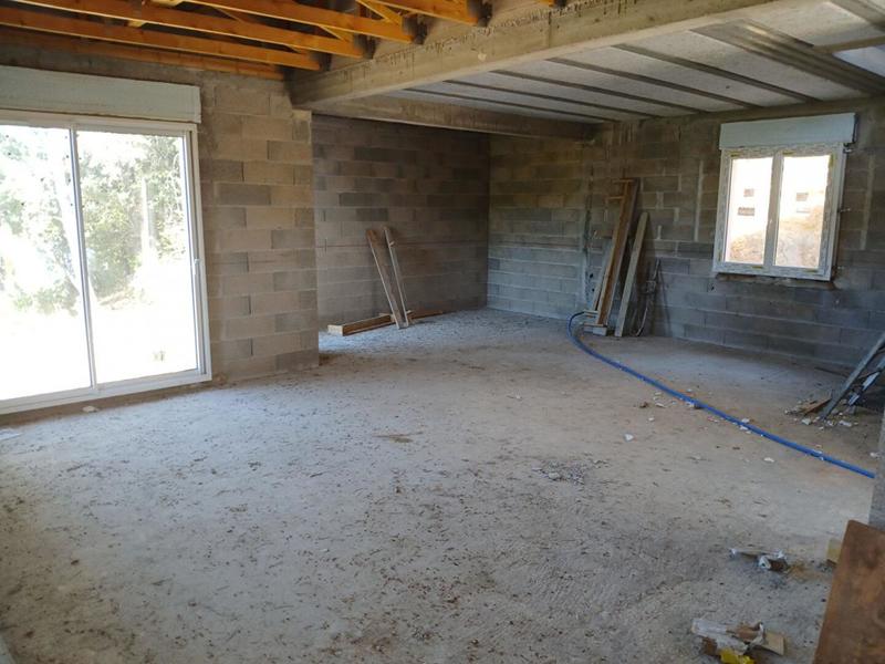 Maison - 230 m² - 8 pièces