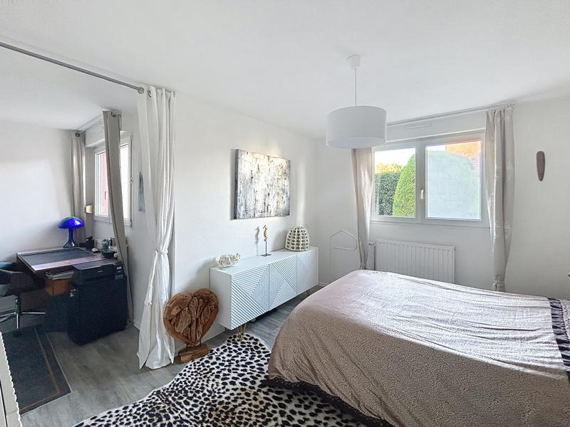 Appartement - 105 m² - 5 pièces