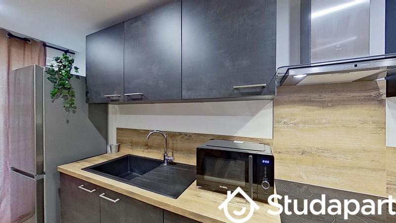 Chambre - 12 m² - 1 pièce