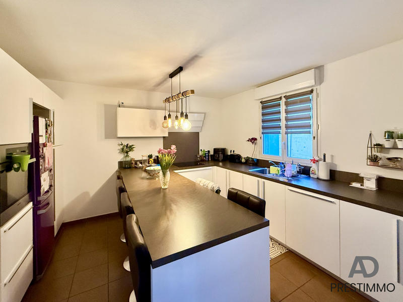 Appartement - 72 m² - 3 pièces