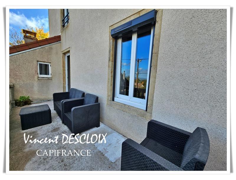 Immeuble - 270 m² - 12 pièces