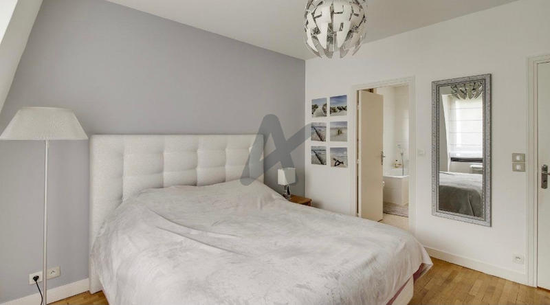 Appartement - 130 m² - 5 pièces