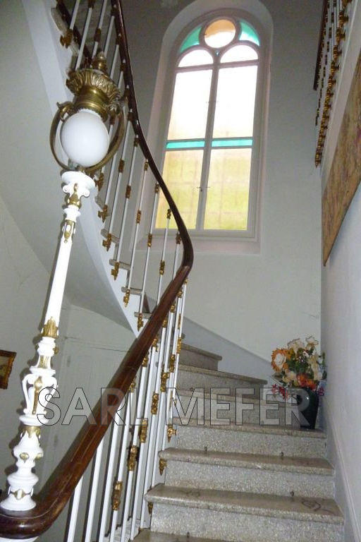 Maison - 490 m² - 19 pièces