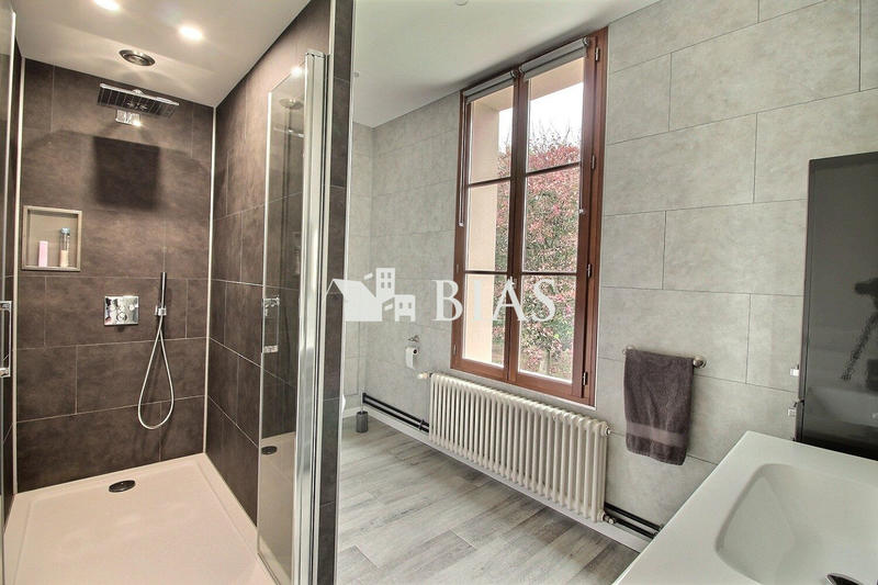 Maison - 118 m² - 5 pièces