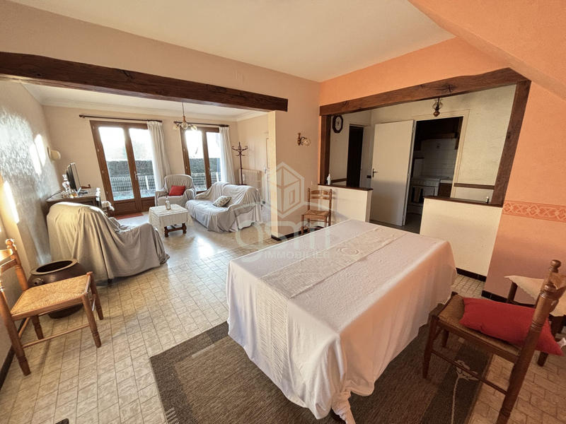 Maison traditionnelle - 131 m² - 5 pièces