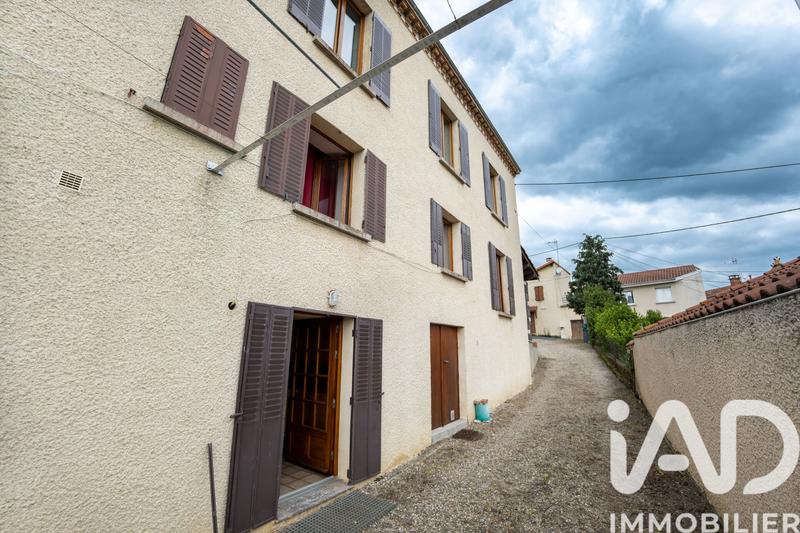 Maison de village - 97 m² - 4 pièces