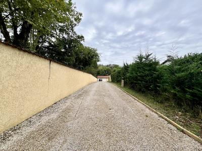 Maison - 200 m² - 6 pièces