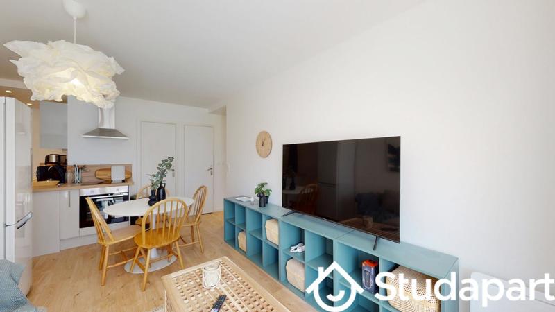 Chambre - 13 m² - 1 pièce