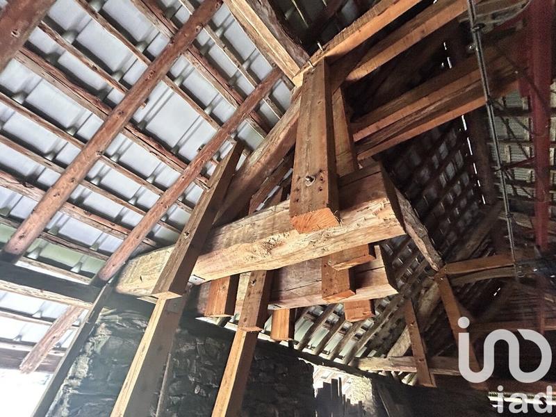 Maison - 300 m² - 9 pièces