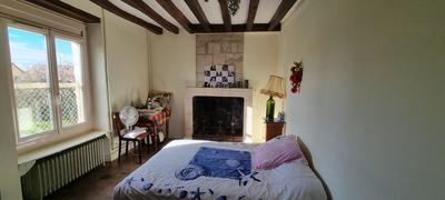 Maison - 140 m² - 8 pièces