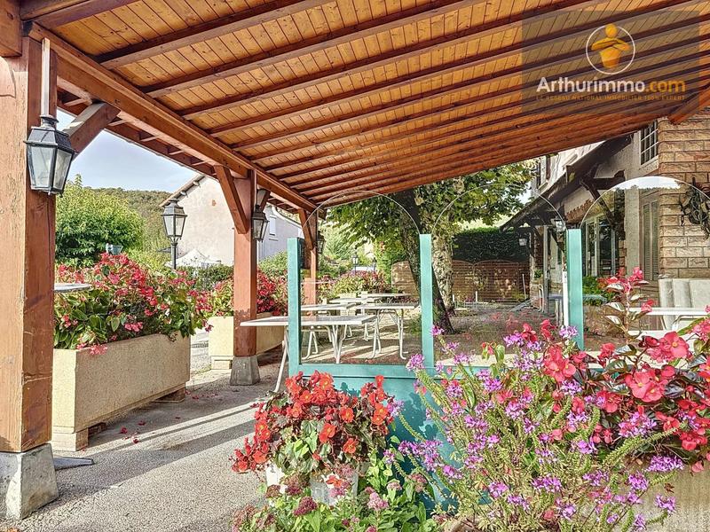 Magasins - 440 m² - 5 pièces